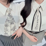 スカーフ付きブラウス