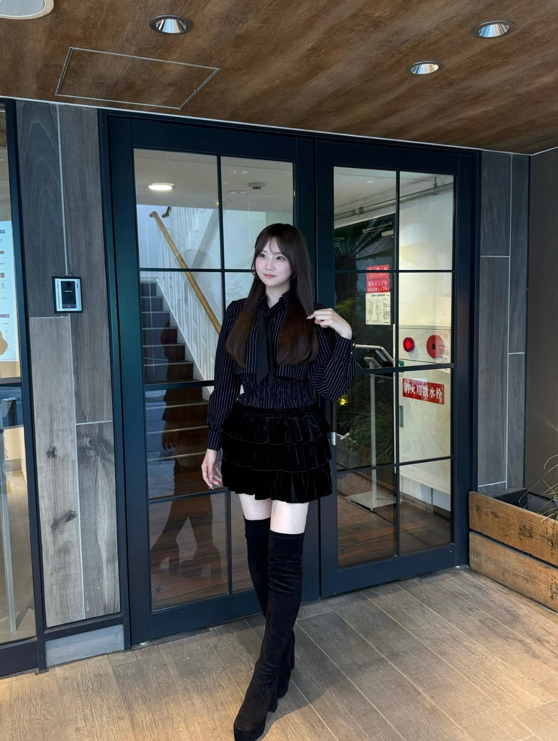 【oneway】oneway glamorous 梅田EST店