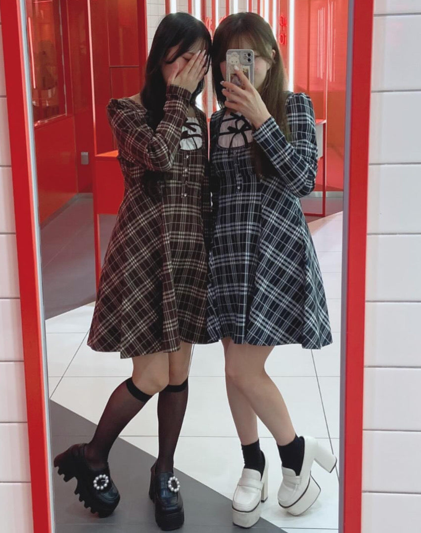 PARK East 梅田HEP FIVE店