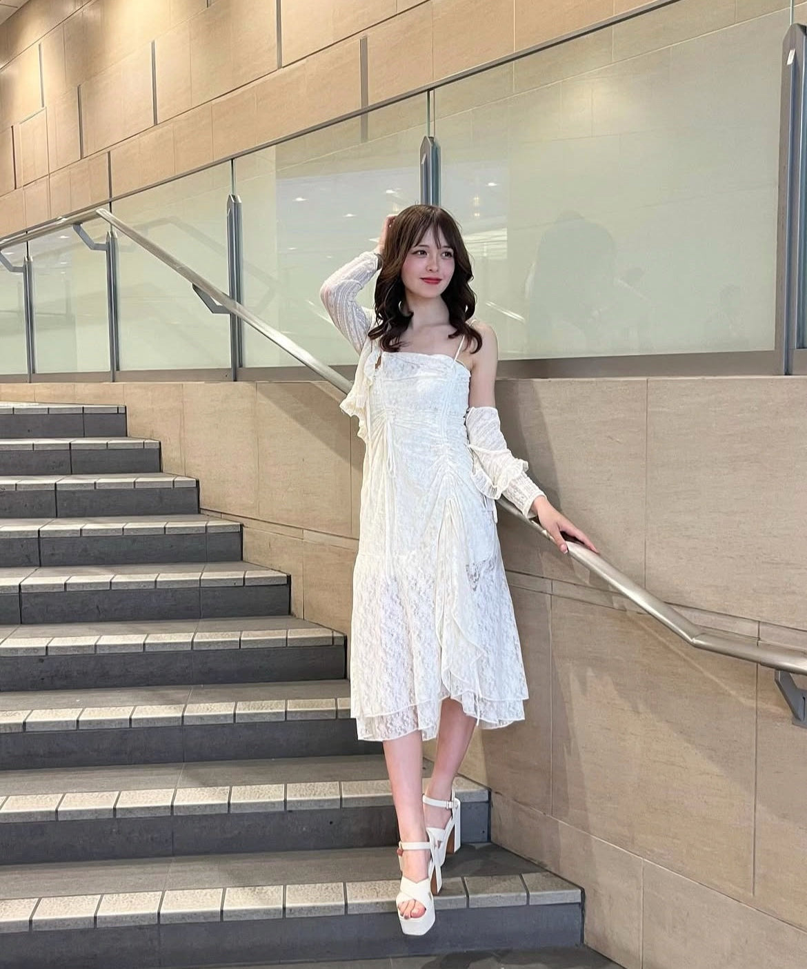 oneway glamorous 梅田EST（162cm）