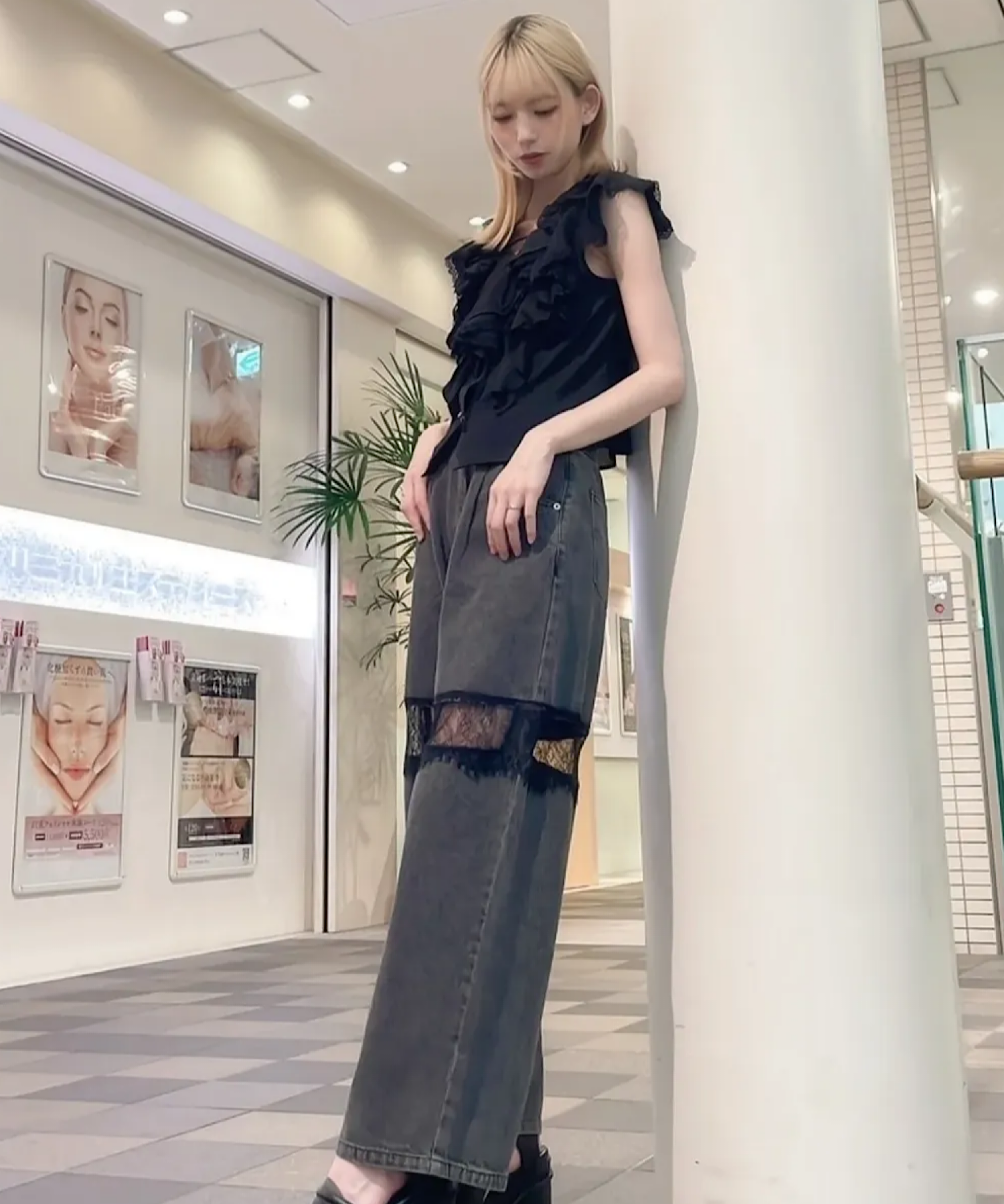 ONEWAY GOLD SHIBUYA109 渋谷店　(168㎝)