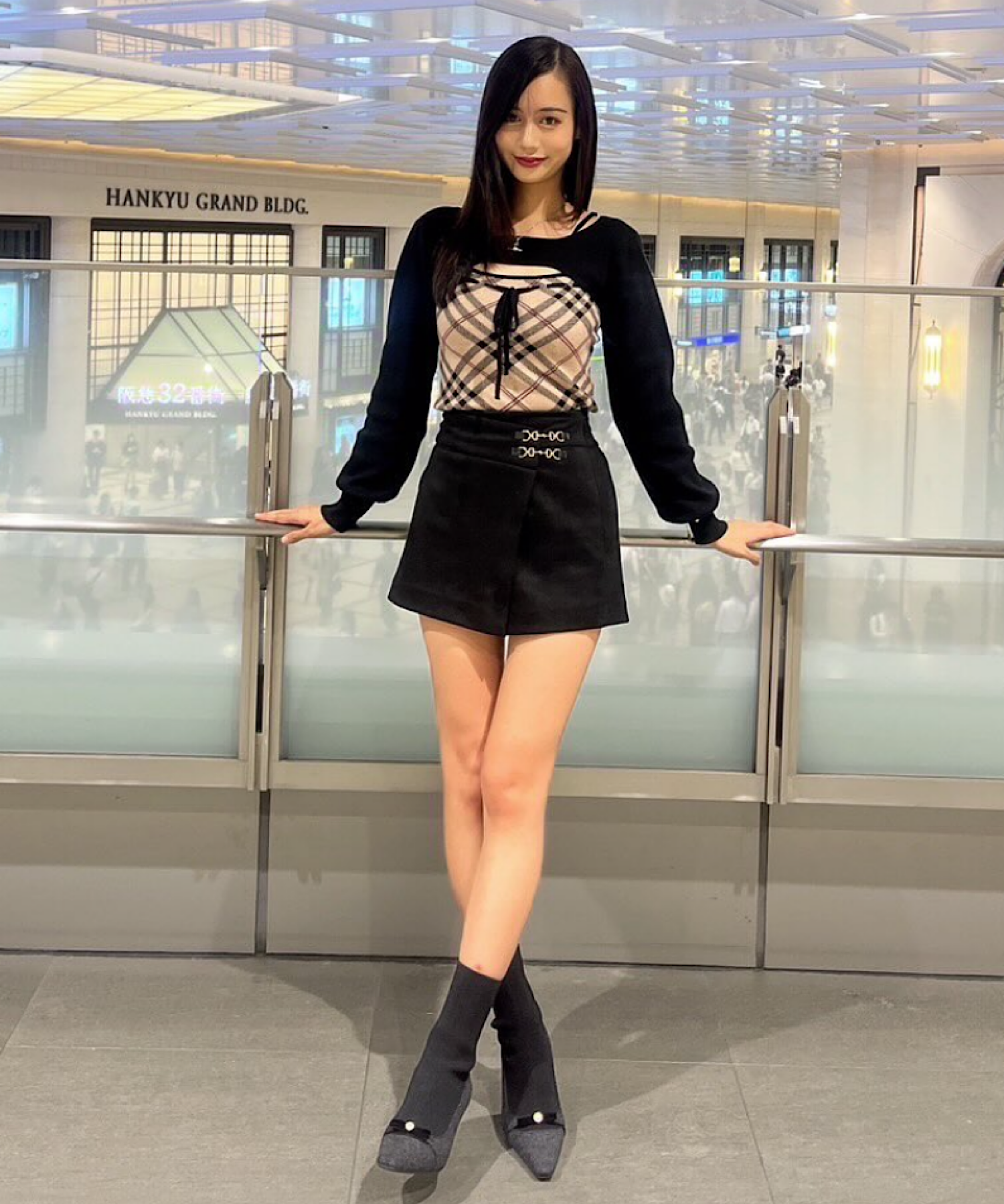 oneway glamorous 梅田EST店 (168㎝)