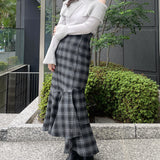 フェザー衿肩開きニット