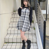 フロントアキリボンニットワンピース