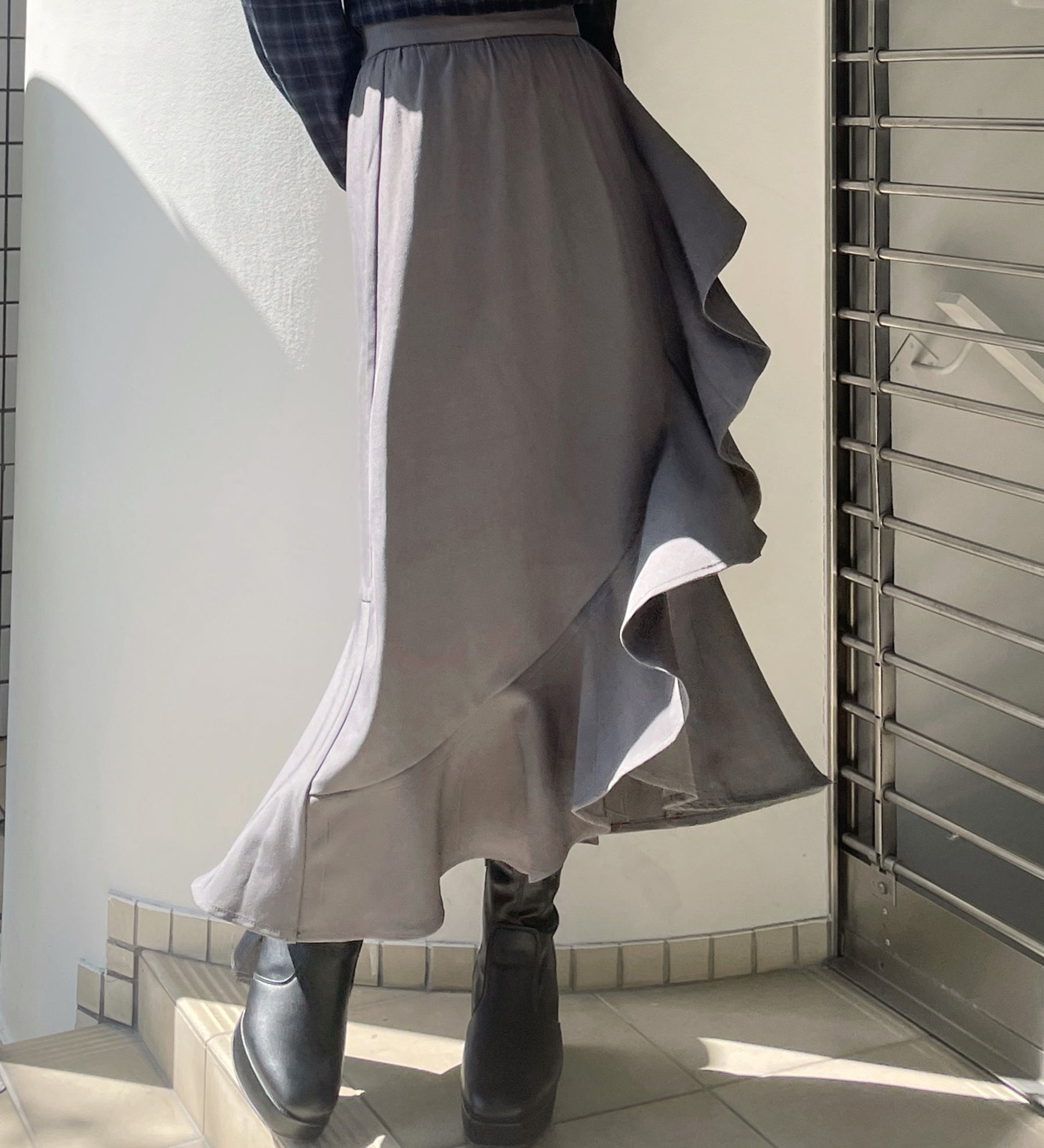 ラッフルフリルスカート