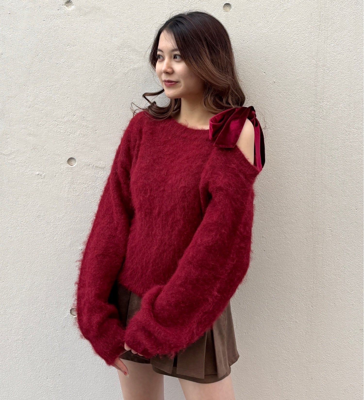 ベロアリボンワンショルニット