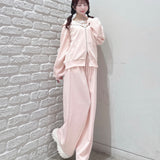 ビジューまみれパーカー