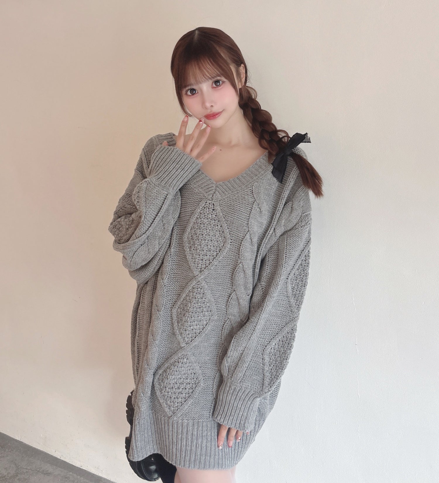 バックリボンニットワンピース