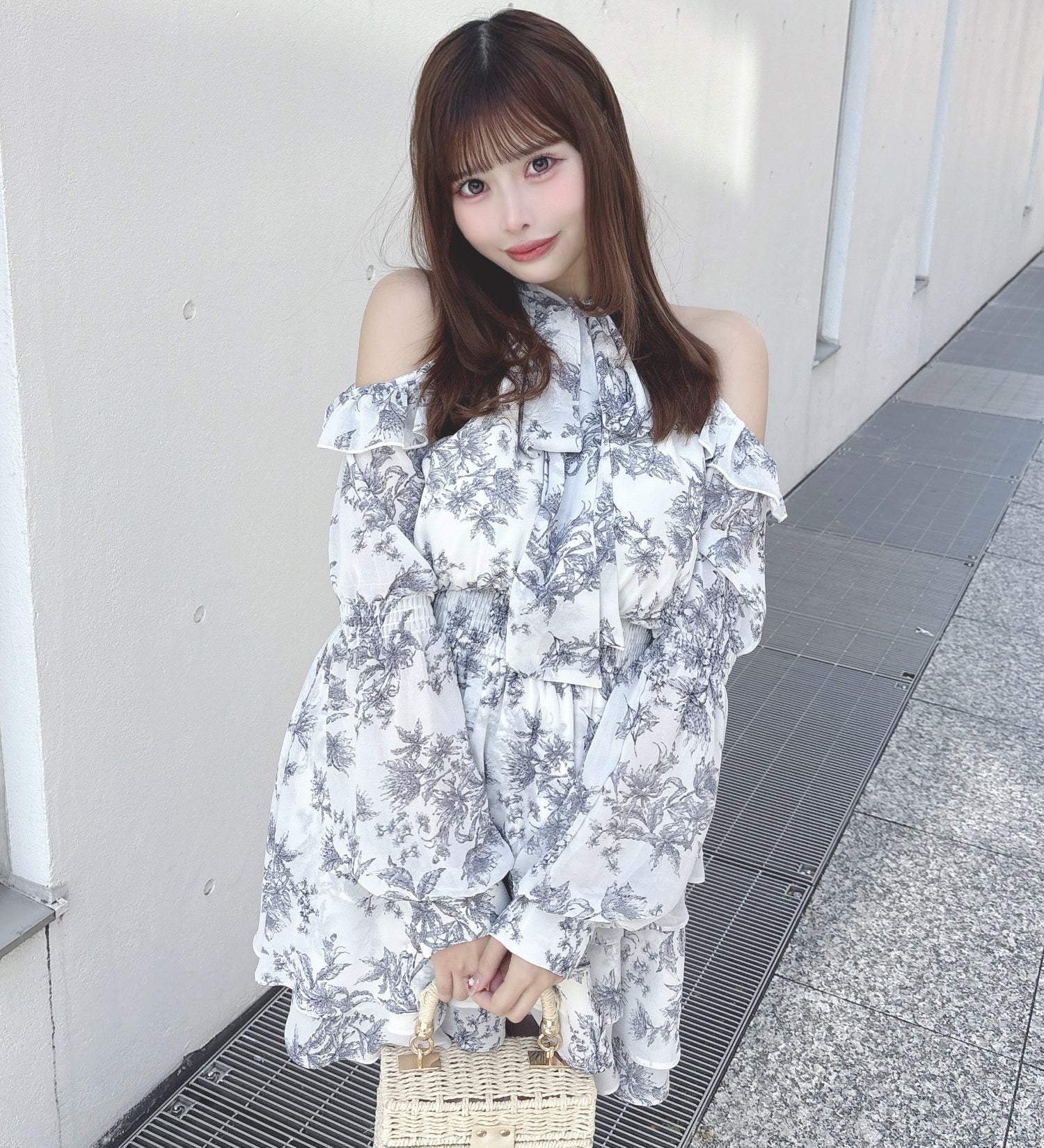 ボウタイアメスリワンピース