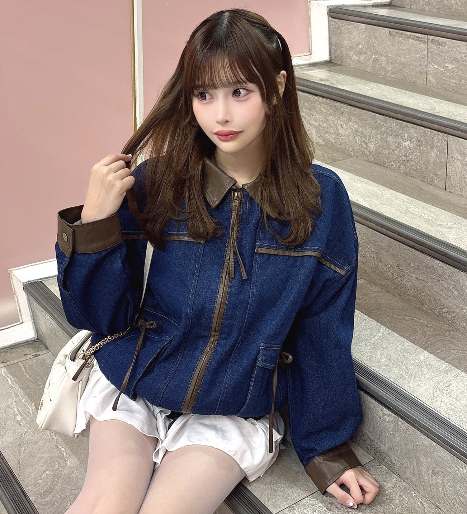 パイピングブルゾン