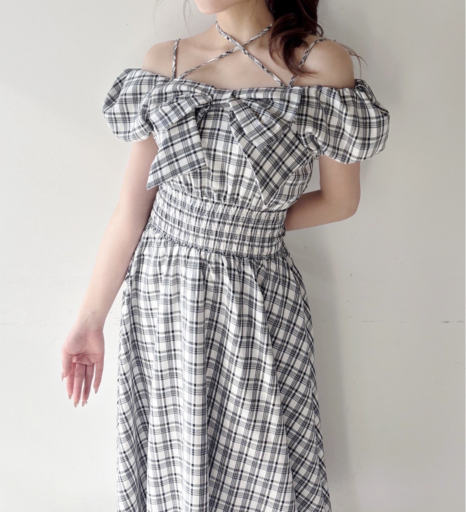 【予約商品 3月下旬発送】リボンオフショルワンピース