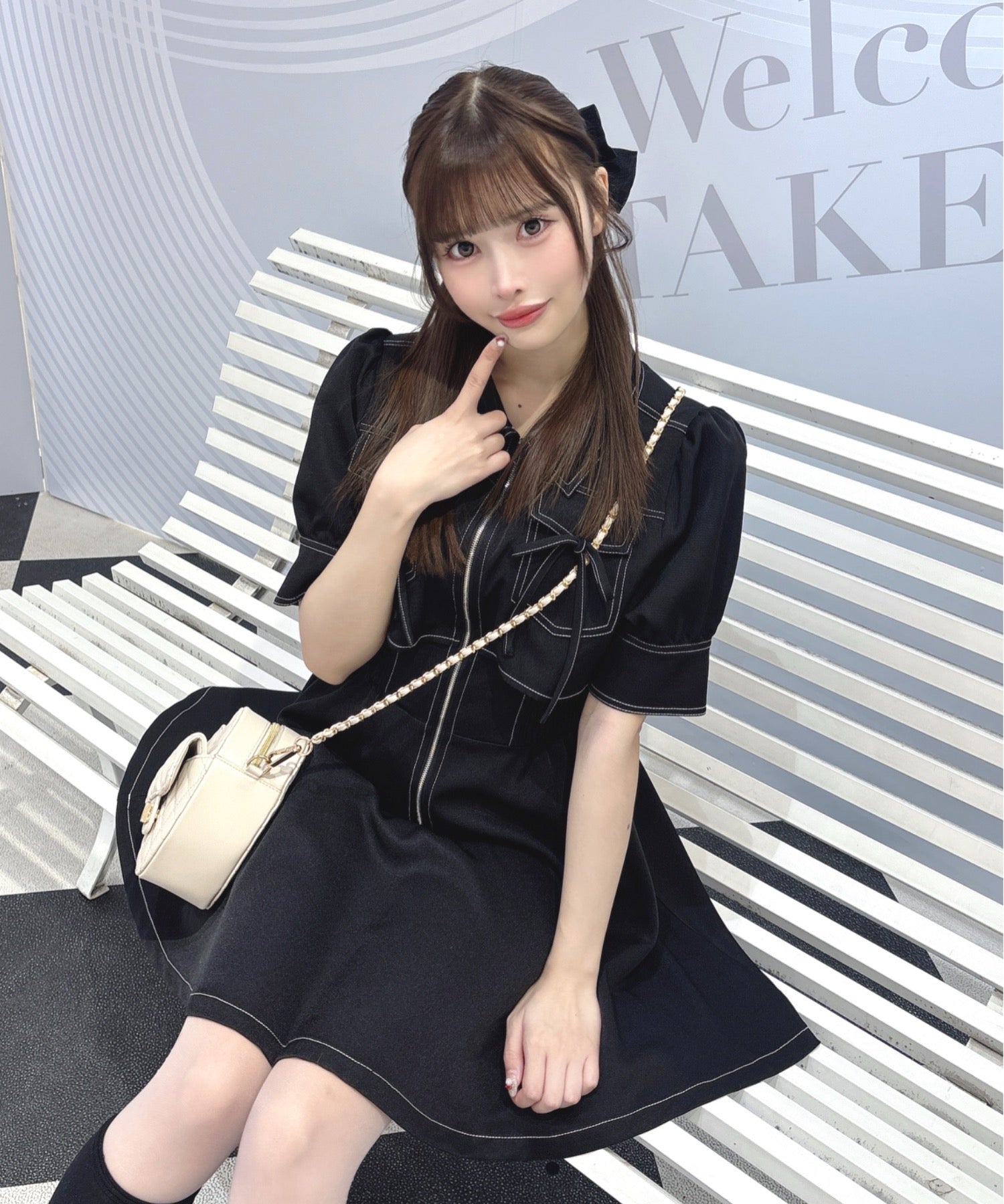 レイヤードフロントジップワンピース