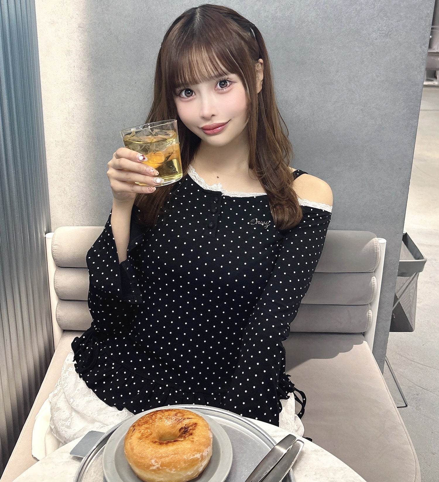 ペプラムティアードトップス