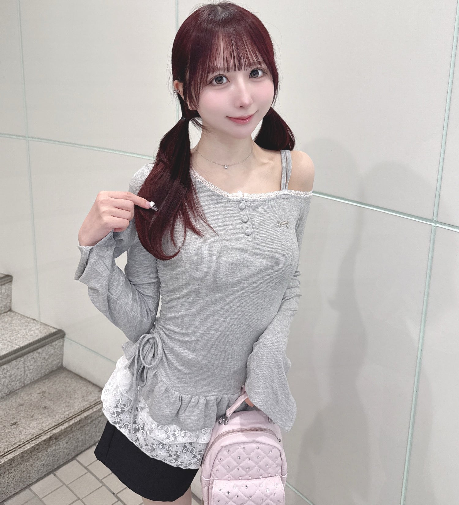 ペプラムティアードトップス