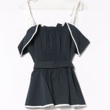 オフショルペプラムブラウス