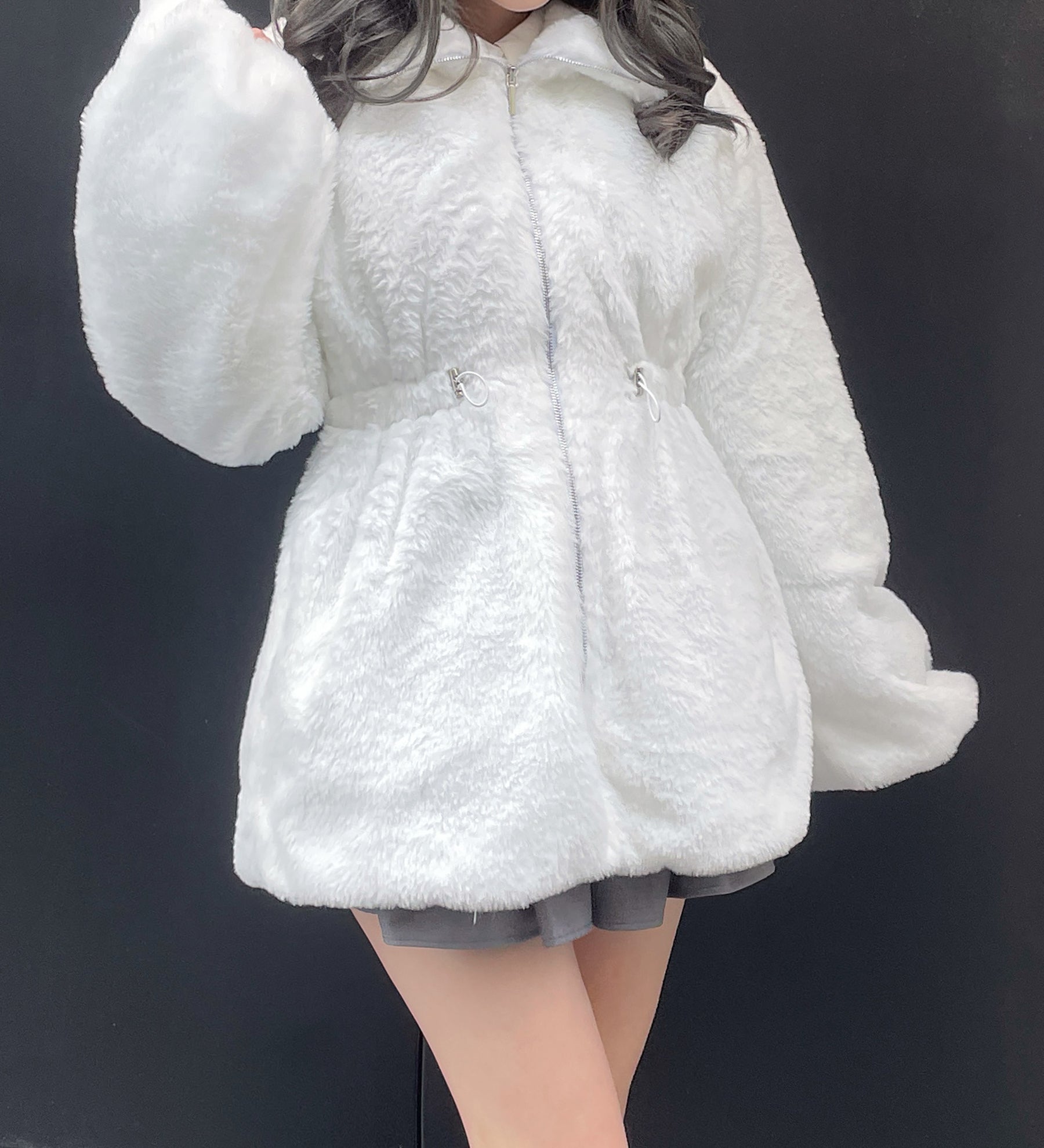 ウエスト絞りファージャケット