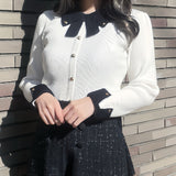 リボン衿金ボタンニット