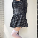 スクエアネックリボンワンピース