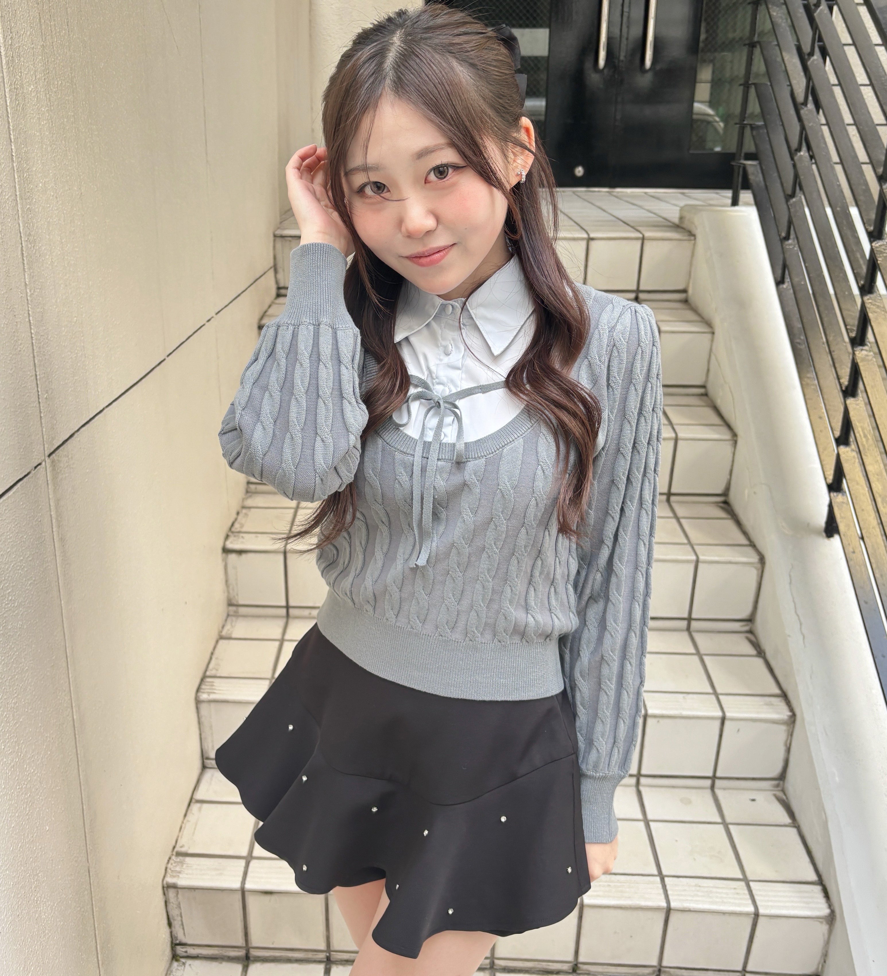 レイヤードケーブルニット