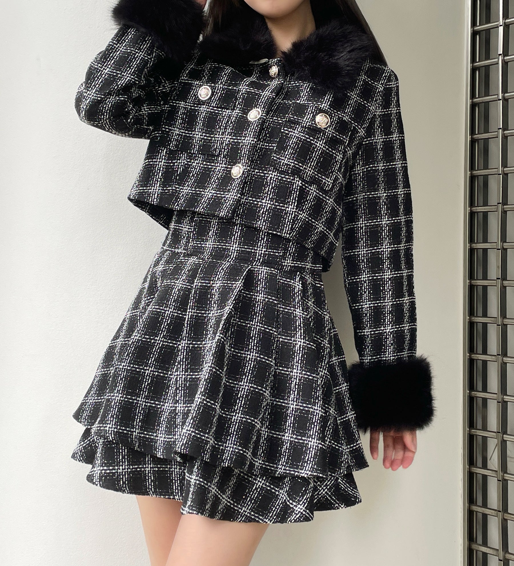 ファー付きバイカラーセットアップ