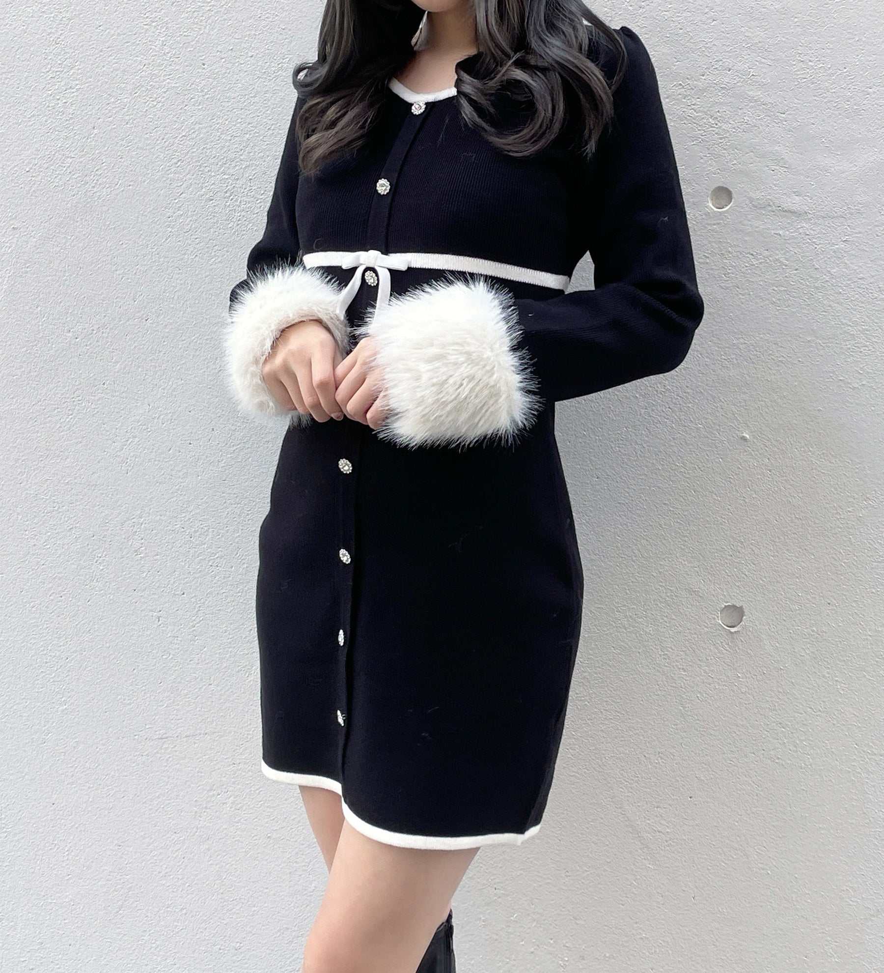 ファー付きパイピングワンピース