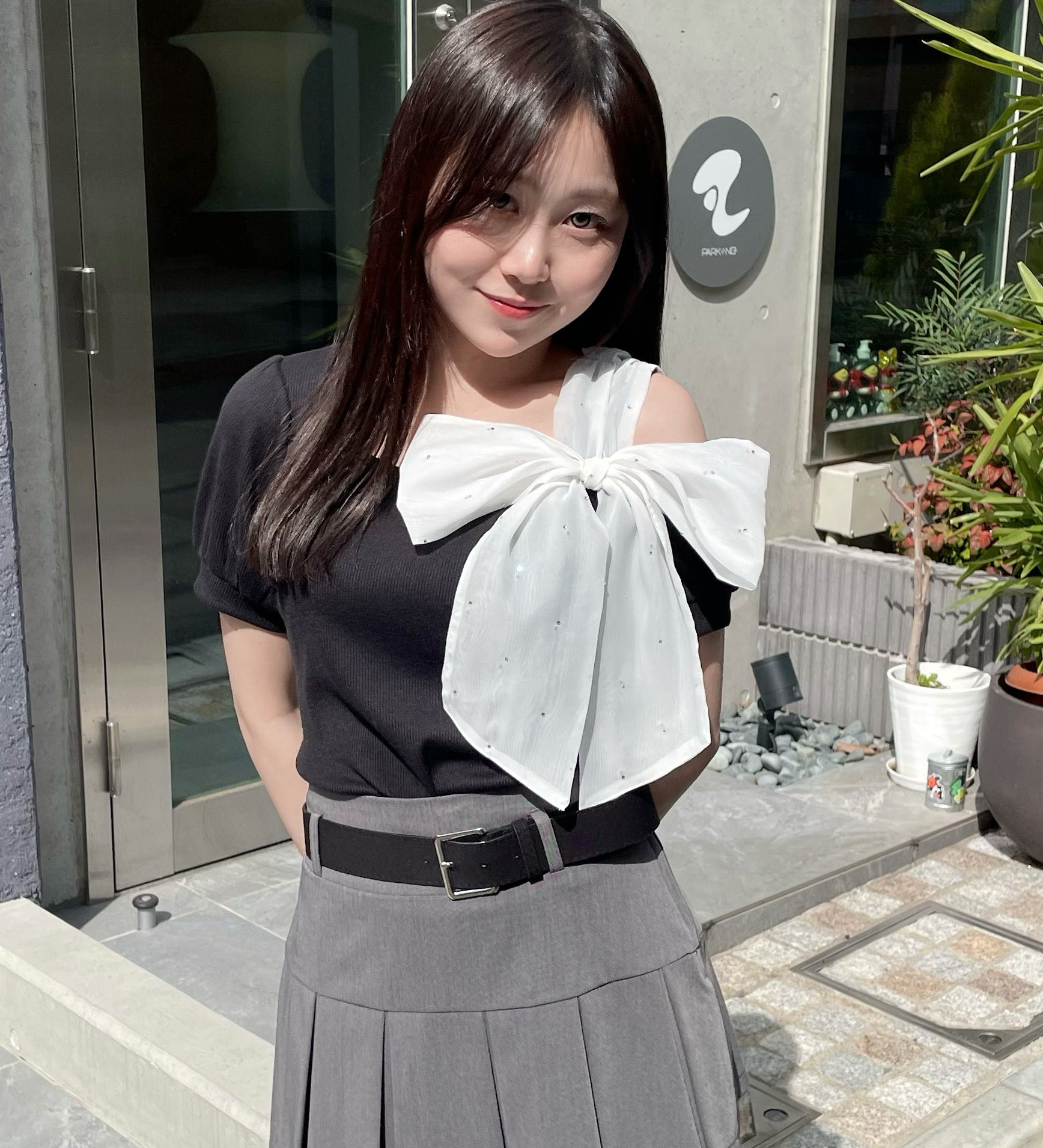 スクエアビックリボントップス