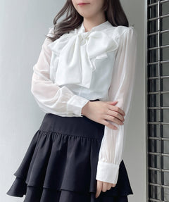 ボウタイフリルブラウス