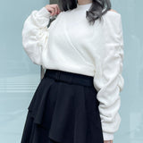 シャーリング袖カシュクールニット