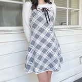 フロントアキリボンニットワンピース