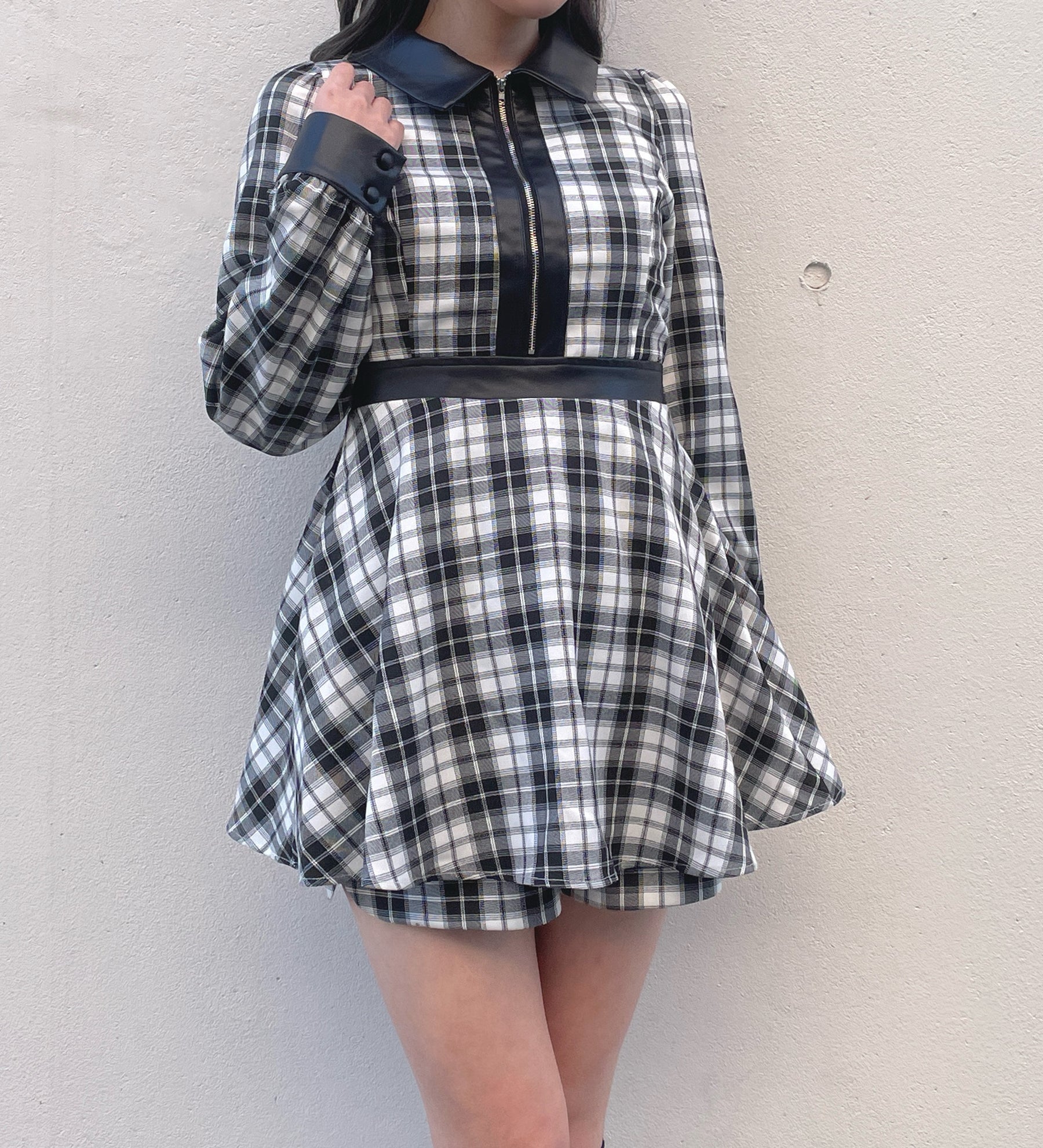 フロントジップシャツ衿ワンピース