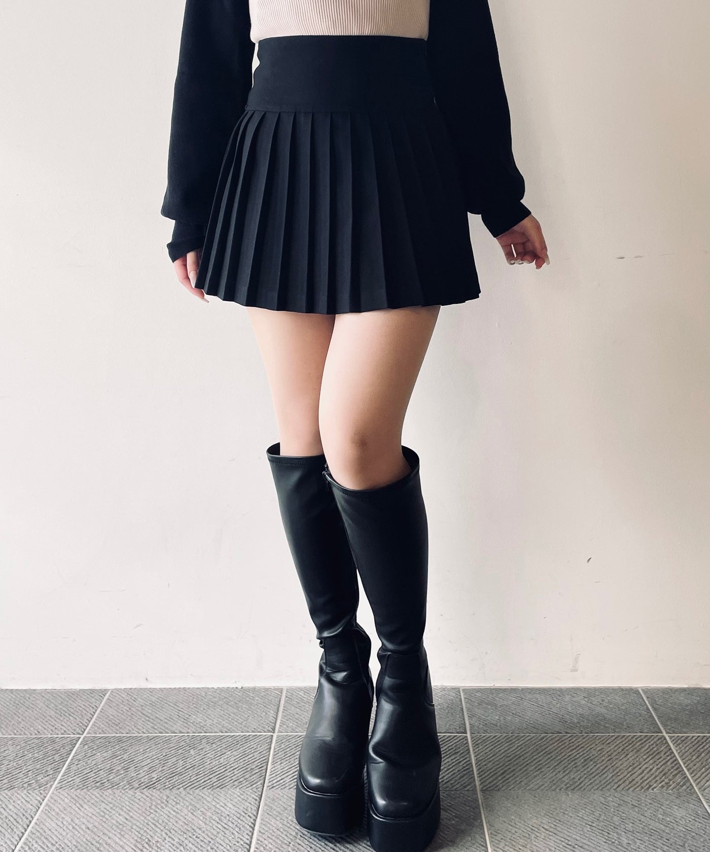 アイドルのブーツ画像 2足目 YouTube動画>2本 ->画像>480枚 