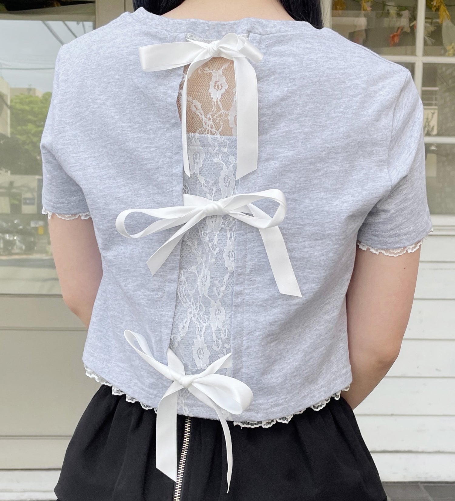 バックリボンTシャツ