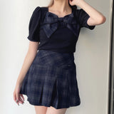リボンTシャツ