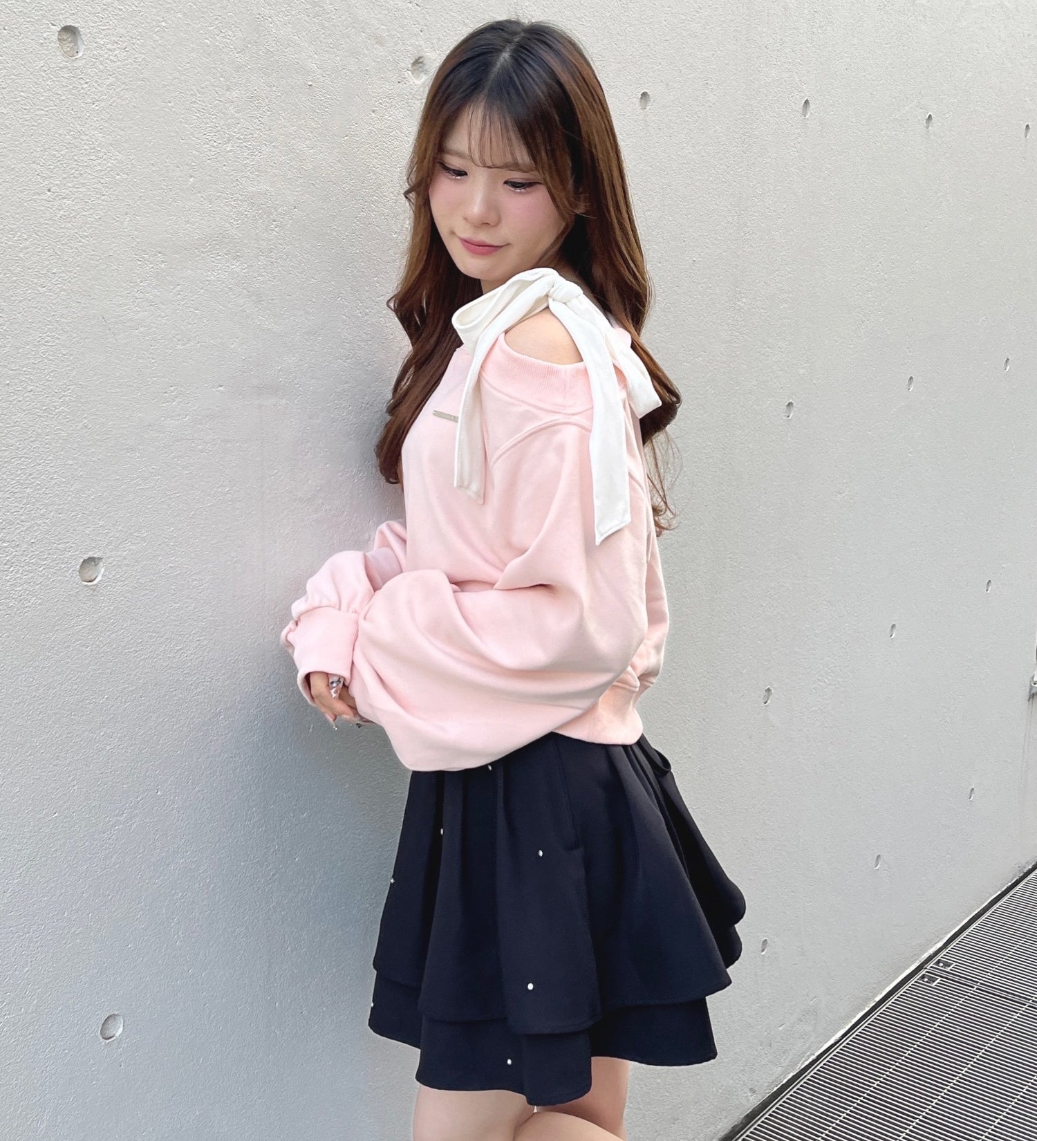 リボンワンショルトレーナー