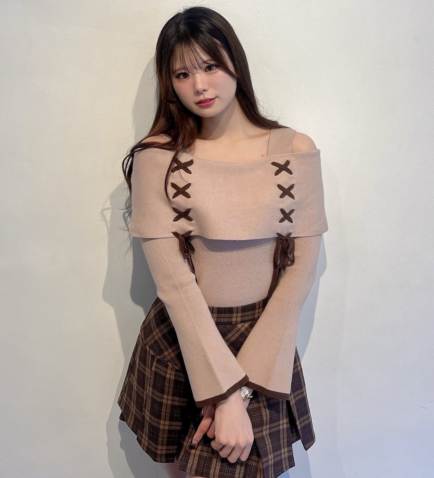 レーシングオフショルニット