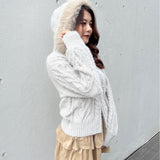 ファー付きニットパーカー