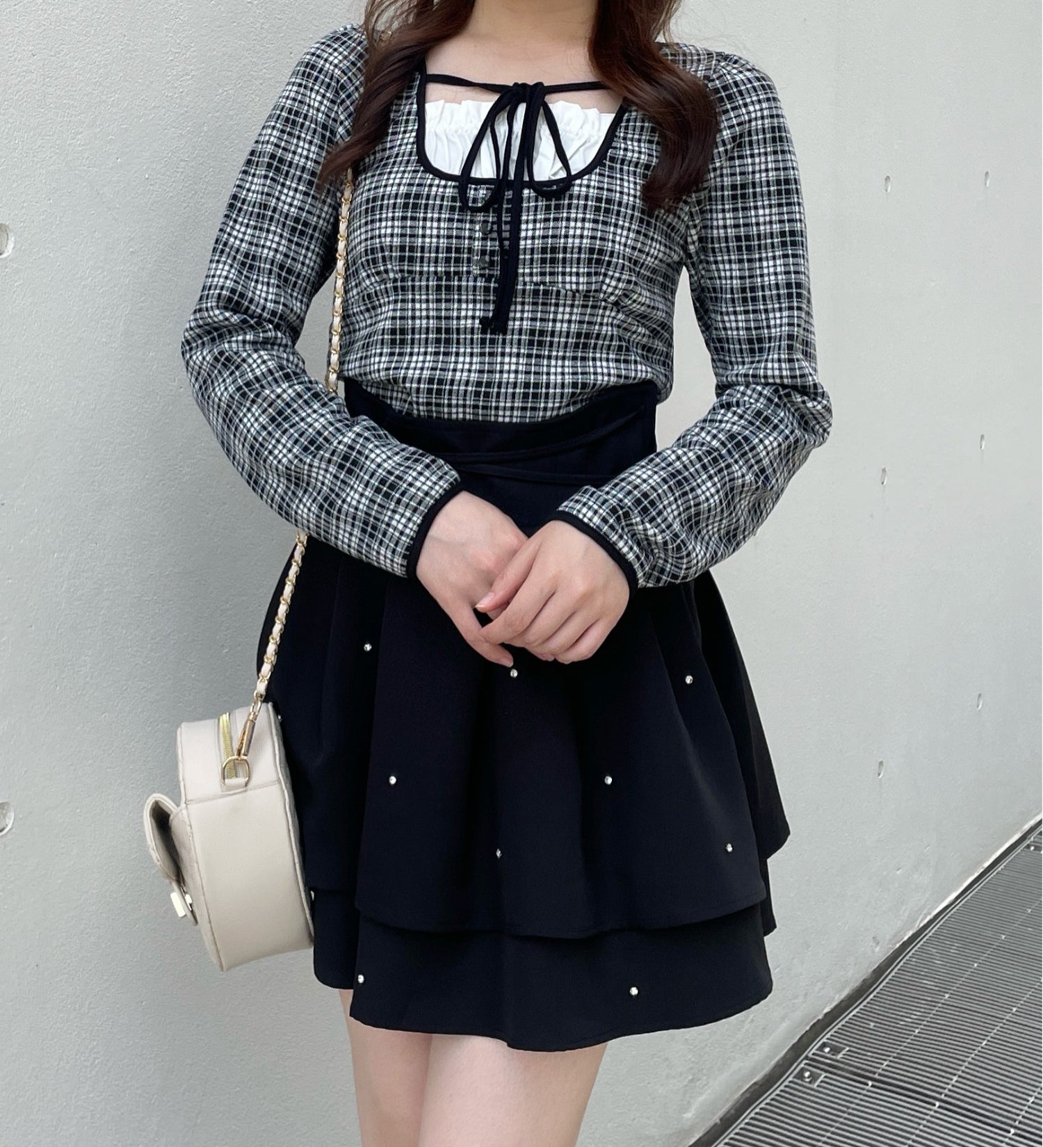 長袖チェックパイピングカットソー