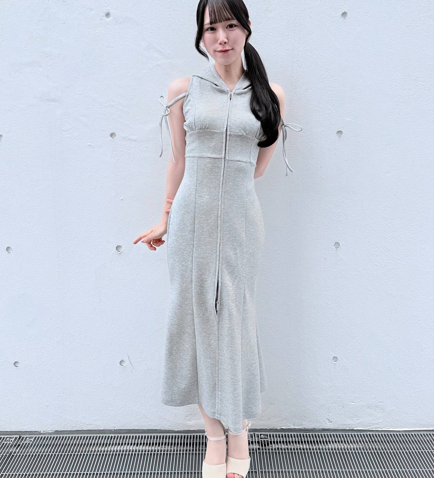 【予約商品5月中旬お届け】スウェットZIPパーカーワンピース