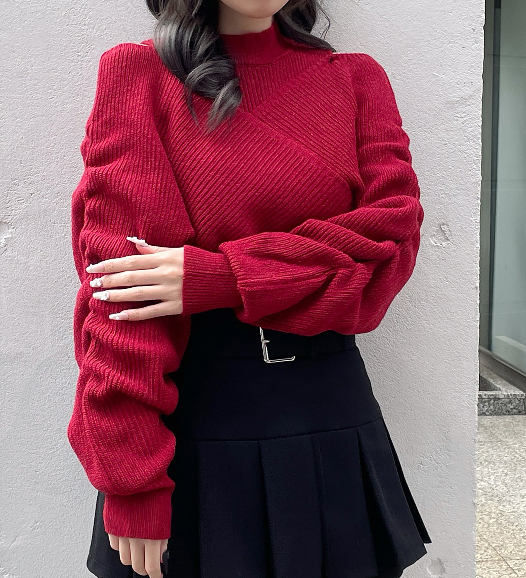 シャーリング袖カシュクールニット