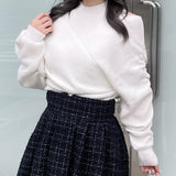 シャーリング袖カシュクールニット