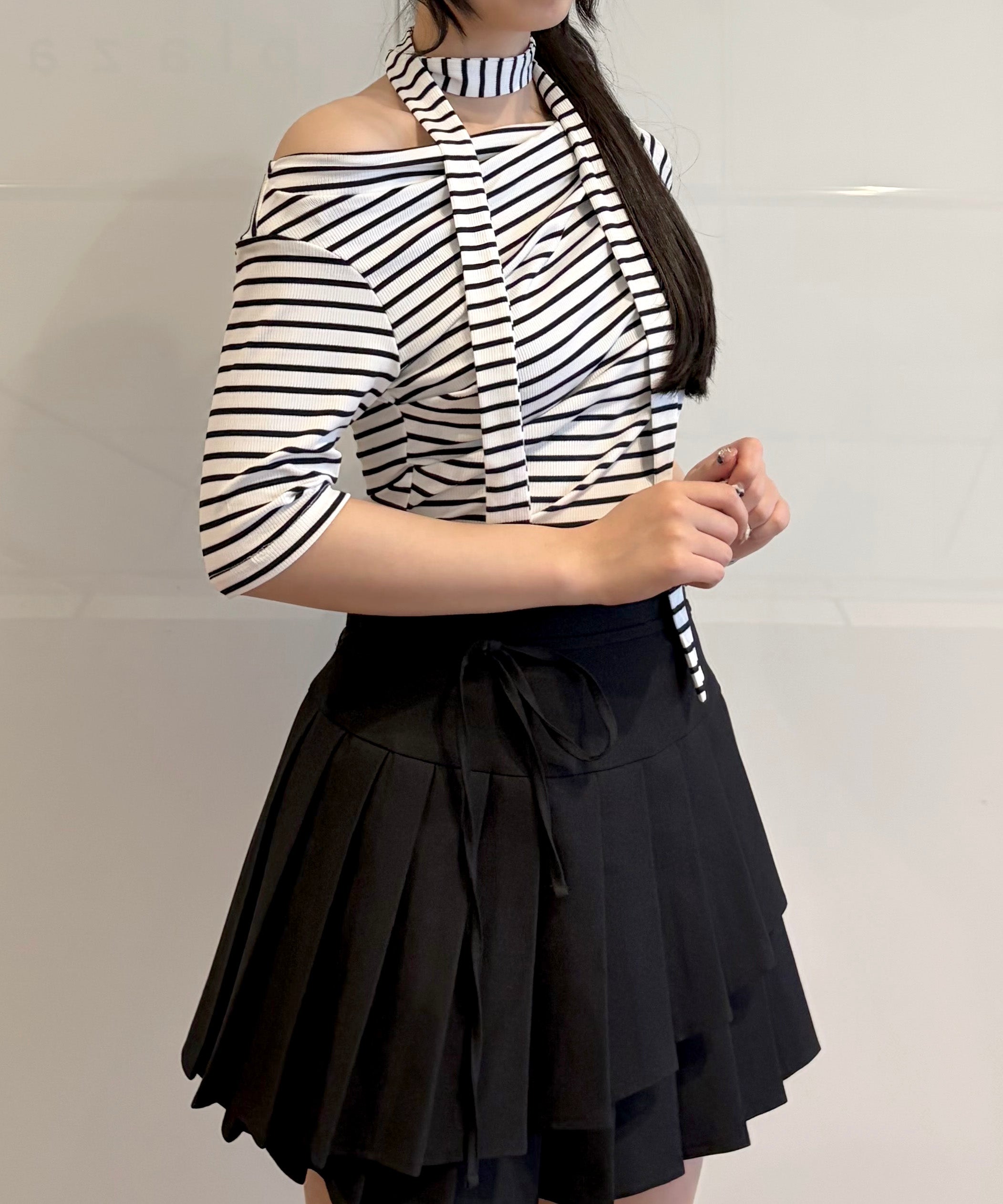 【SALE】半袖ドレープ衿カットソー