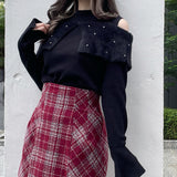 フェザー衿肩開きニット