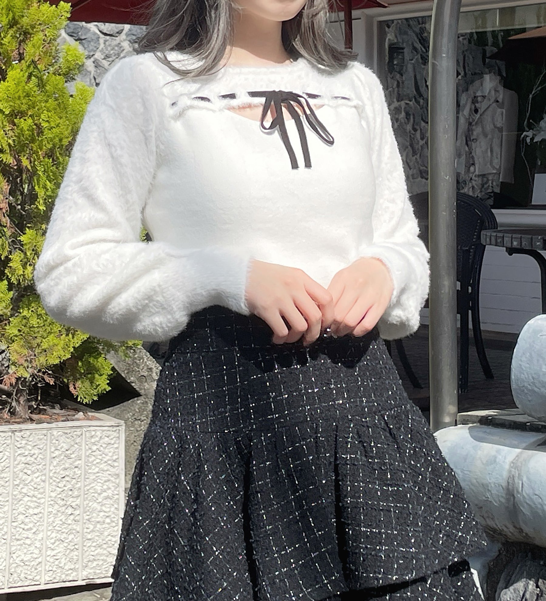 フロントアキリボンニット