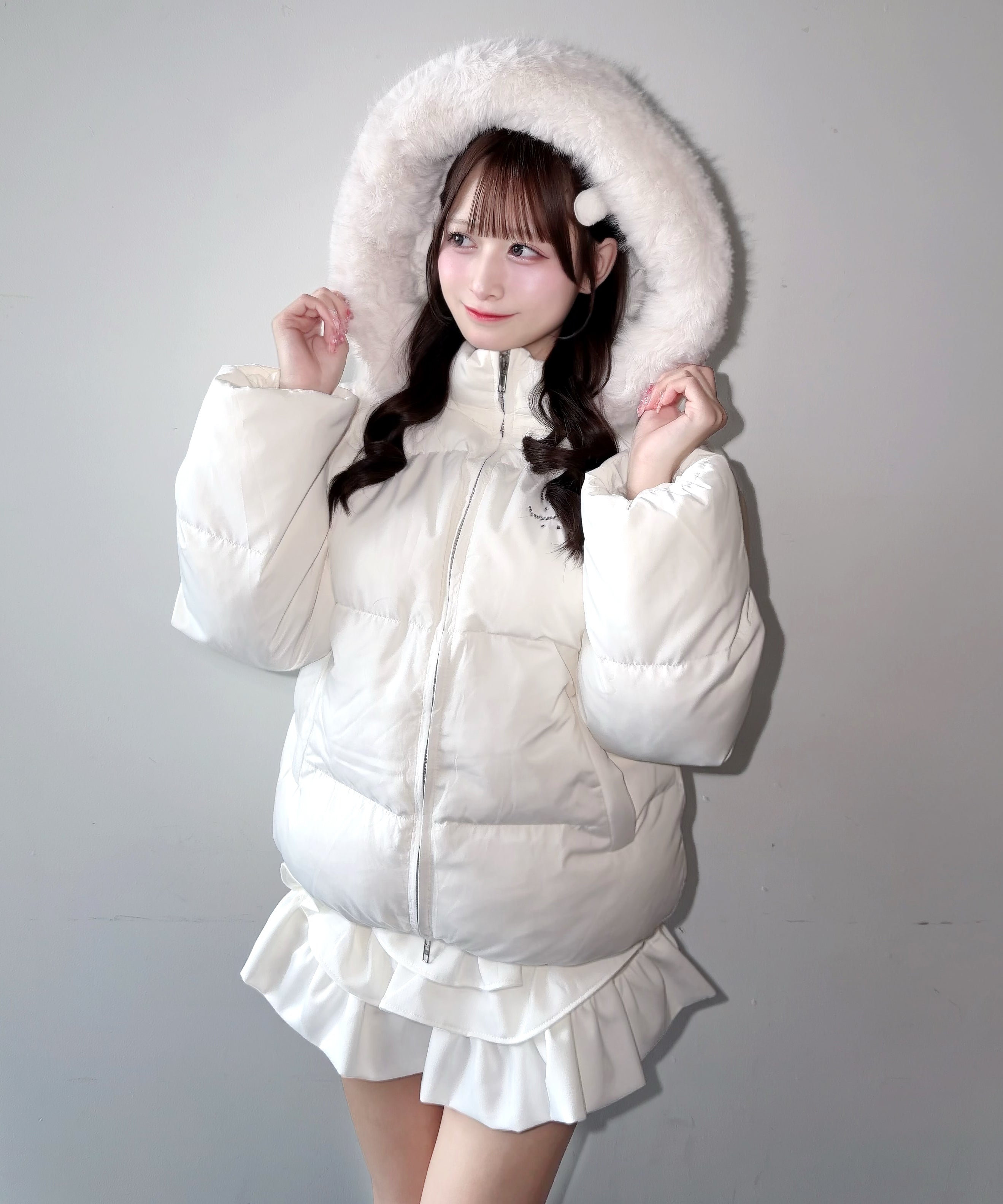 【10月23日(金)発売スタート】ファー付きダウン
