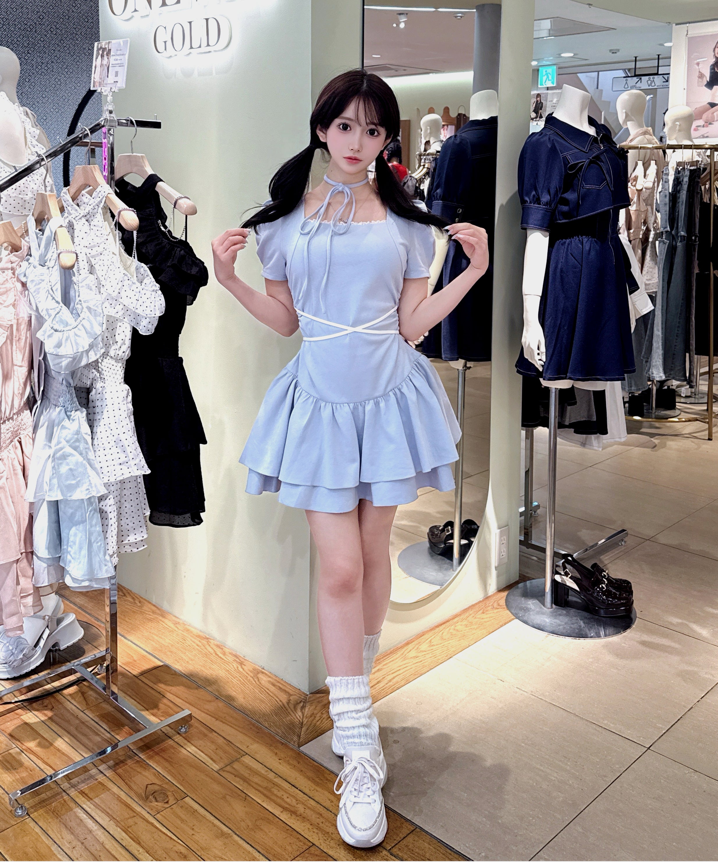 【6/26(金)発売スタート】カットフリルミニワンピース