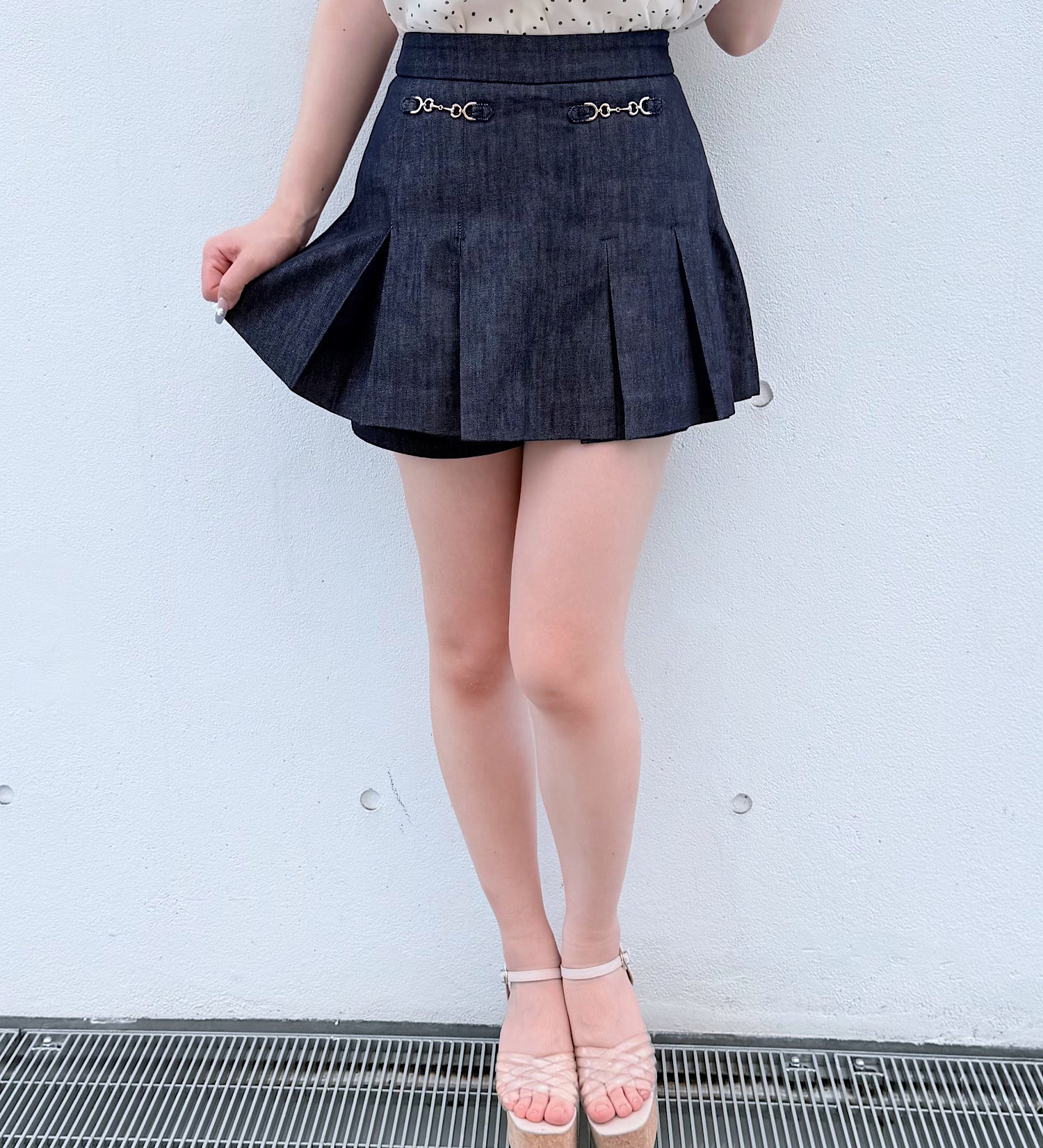 【予約商品ネイビー6月中旬ブラック・グレー6月上旬お届け】ビット付きレイヤードスカパン