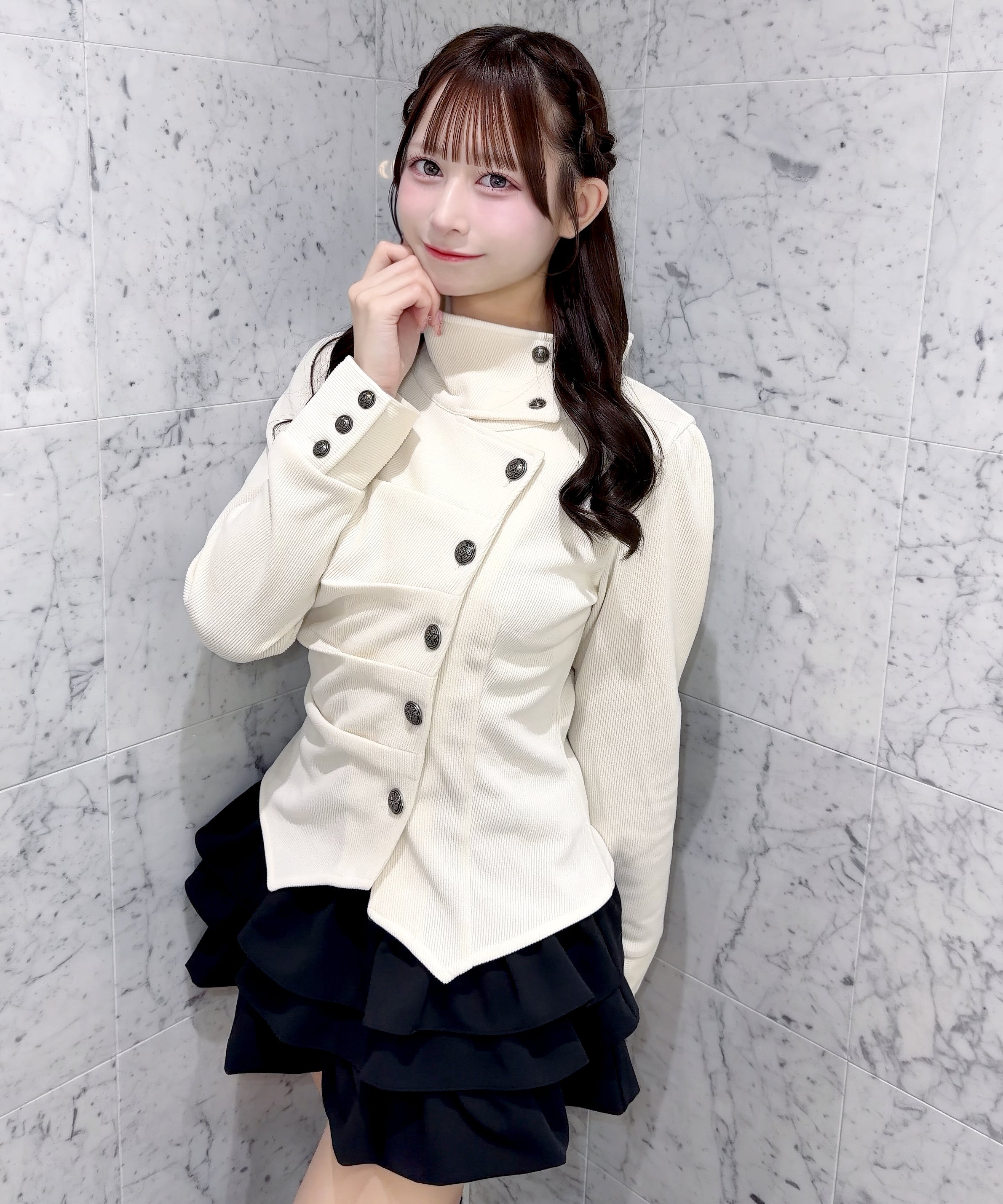 【10月30日(金)発売スタート】タックスタンドトップス