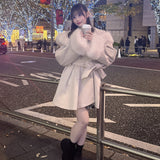 ファー付きケープガウンコート