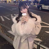 ファー付きケープガウンコート