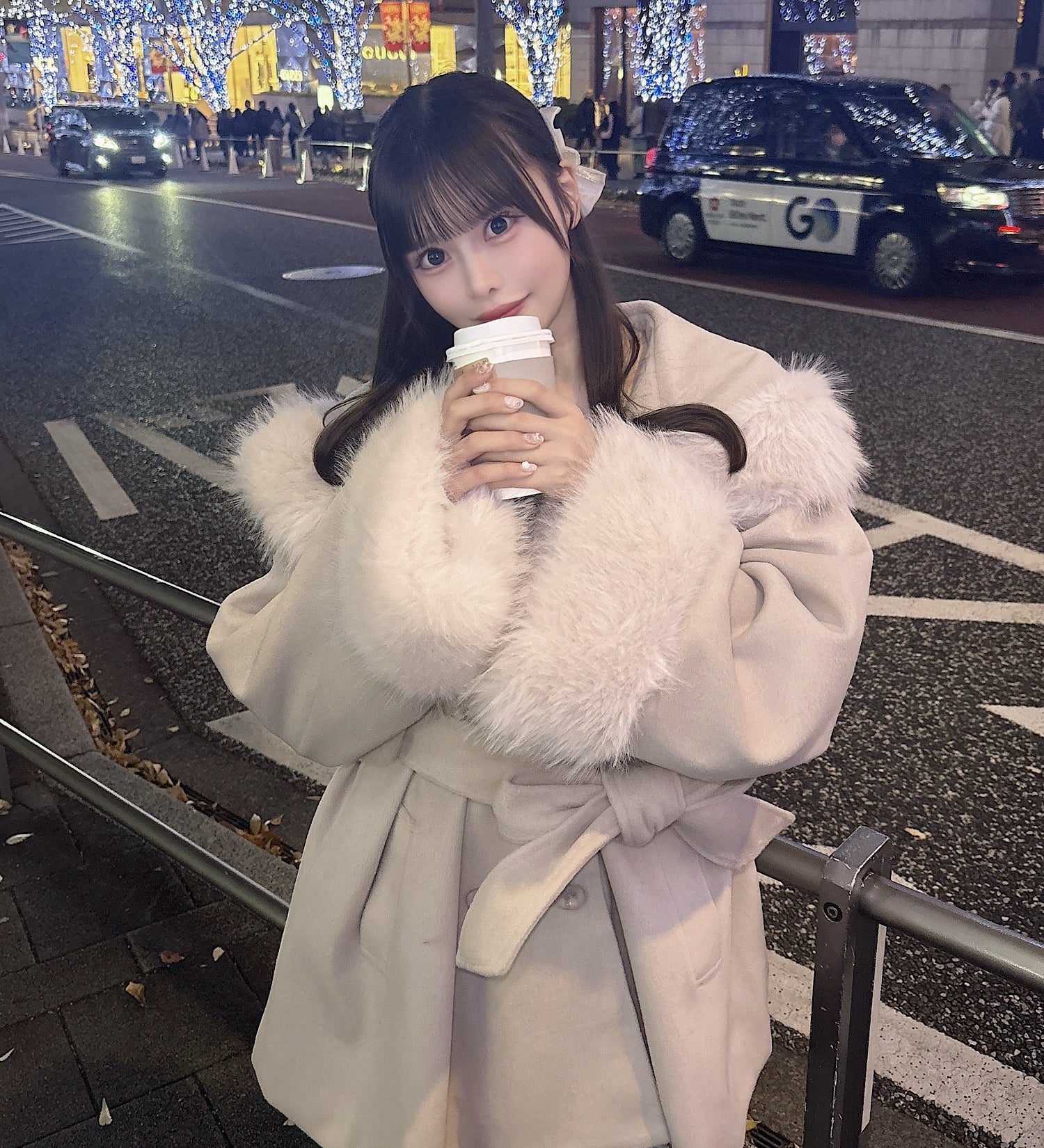 ファー付きケープガウンコート